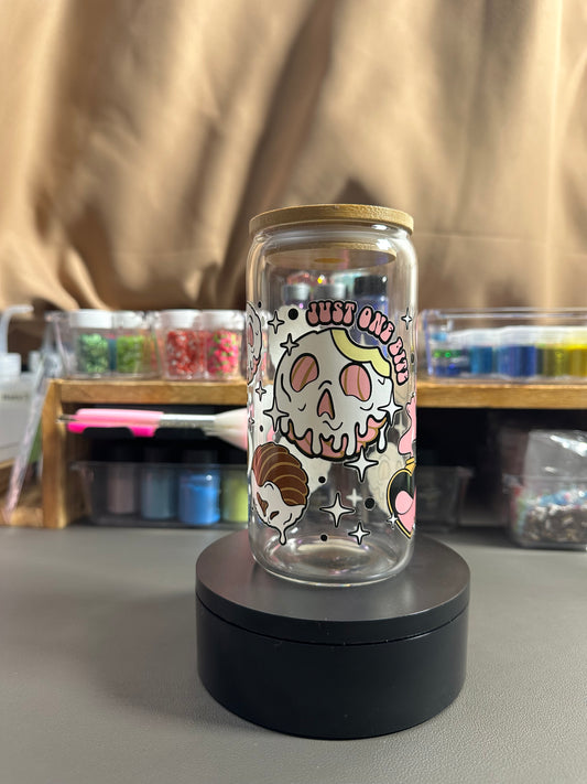 Premade 16oz Spooky Conchas